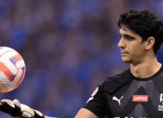 Infranchissable, Bounou fait chuter Manchester City