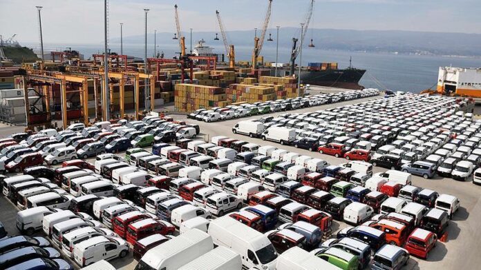 L’automobile, toujours en pole position à l’export