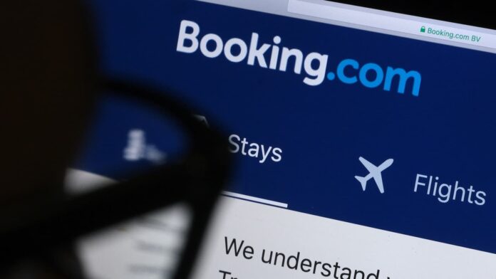 10.000 hôtels réclament justice contre Booking