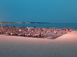Le cinéma marocain sous les étoiles à Tanger avec le Festival Ciné Plage