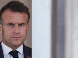 Macron met un coup de frein aux visas des diplomates algériens