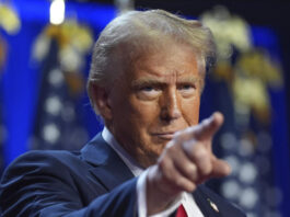 UE–USA : 600 milliards ou 35 % de droits de douane, avertit Trump