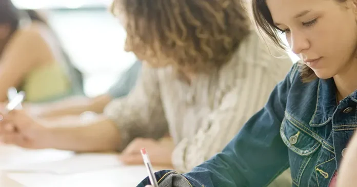 À Copenhague, l’intelligence artificielle bientôt admise en salle d’examen