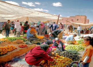 Un milliard de dirhams pour moderniser les souks hebdomadaires Un milliard de dirhams pour moderniser les souks hebdomadaires