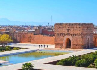 La cité ocre restaure ses joyaux historiques endommagés par le séisme La cité ocre restaure ses joyaux historiques endommagés par le séisme