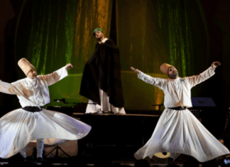 Fès célèbre la beauté et la spiritualité avec son 17e Festival de la Culture Soufie Fès célèbre la beauté et la spiritualité avec son 17e Festival de la Culture Soufie