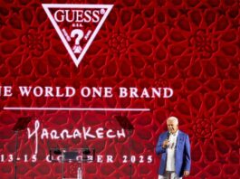 Paul Marciano réunit GUESS dans sa terre d’origine