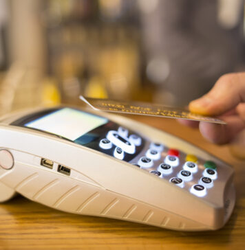 Les paiements par carte ont le vent en poupe Les paiements par carte ont le vent en poupe