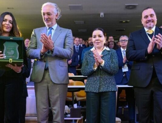 Lalla Asmaa préside une rencontre stratégique sur la surdité infantile Lalla Asmaa préside une rencontre stratégique sur la surdité infantile