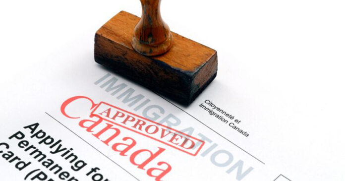 Canada : un nouveau programme pour retenir les médecins étrangers