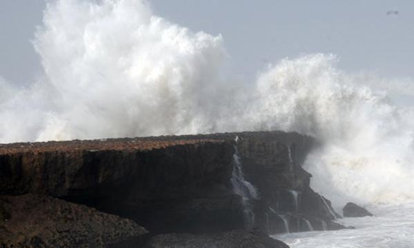 Vagues dangereuses annoncées sur l’Atlantique et la Méditerranée
