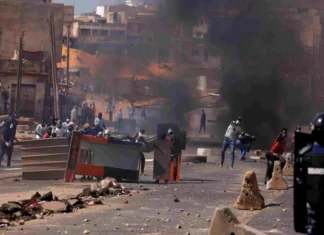 Un étudiant perd la vie après des heurts à l’université de Dakar Un étudiant perd la vie après des heurts à l’université de Dakar