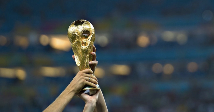Le Trophée de la Coupe du Monde 2026 fait halte à Salé