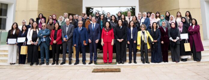 Capgemini et le ministère soutiennent les talents féminins du numérique