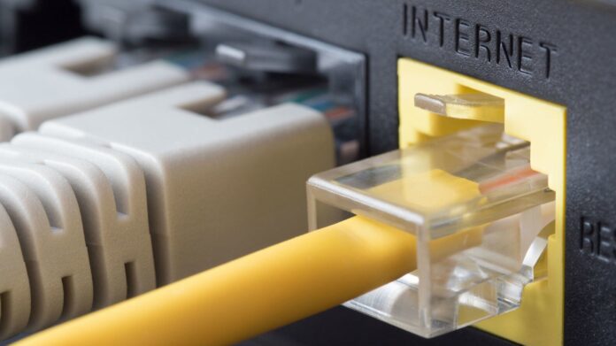 Intempéries à Ksar El Kébir : geste commercial des opérateurs télécoms