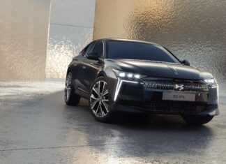 DS Automobiles muscle son offre avec la nouvelle N°4 DS Automobiles muscle son offre avec la nouvelle N°4