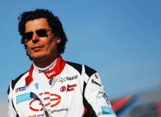 Karim Sekkat, premier Marocain au départ des 24 Heures du Nürburgring Karim Sekkat, premier Marocain au départ des 24 Heures du Nürburgring