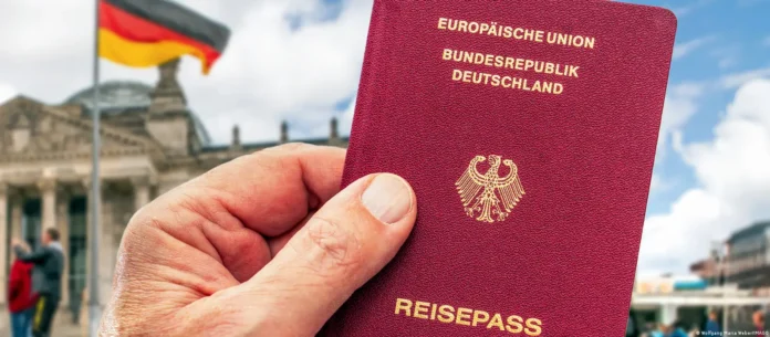 L’Allemagne naturalise un nombre record d’étrangers en 2025