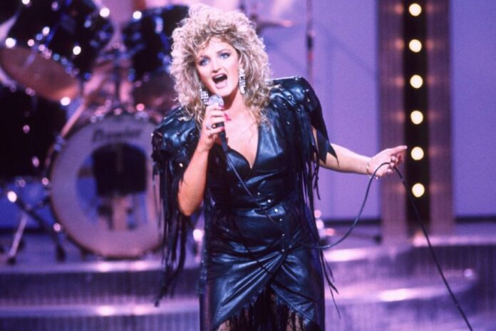 Bonnie Tyler, l’icône de Total Eclipse of the Heart, s’éteint